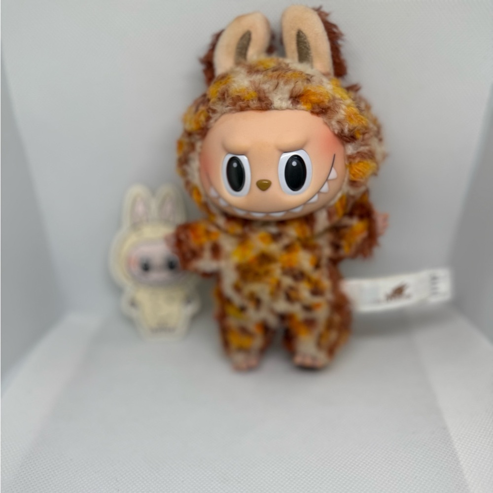 THE MONSTERS - Exciting Macaron Vinyl
Custom SoyMilk - Picture 3 of 10